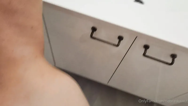 Petite Alana Cho Fucked In The Bathroom With Nice Facial