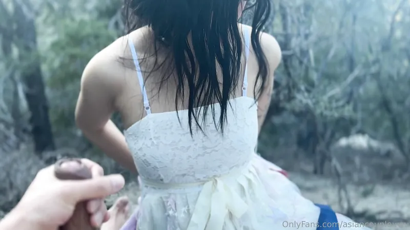 Elle Lee Outdoor Sextape Wearing A Korean Hanbok