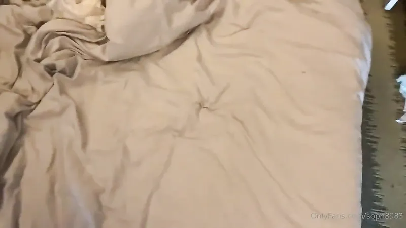 Sophie43 Anal From Behind On The Bed