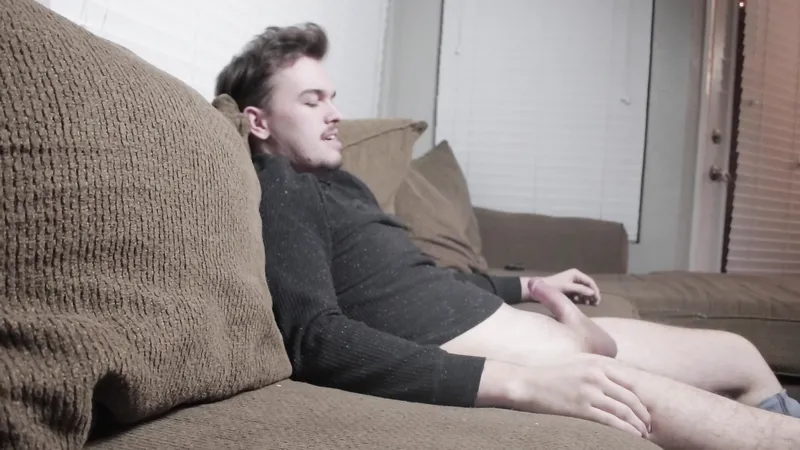 Karli Mergenthaler Fucked On The Couch Video Leaked