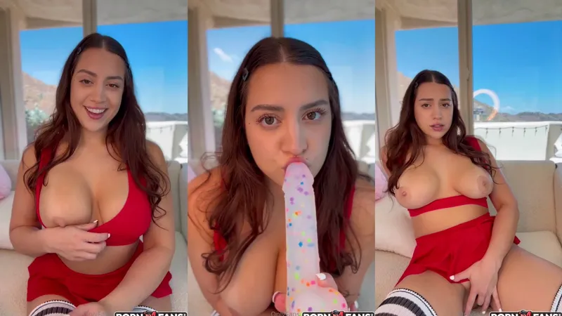 Busty College Girl Mia Monroe Leaked JOI Porn Video