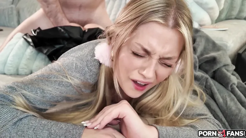 Beautiful Hazel Winters Hot Upskirt Anal Creampie