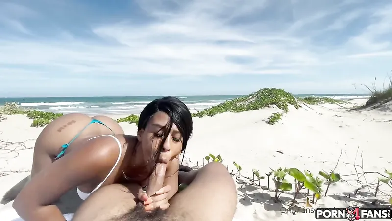 Jaaden kyrelle Hot Beach Sex Tape